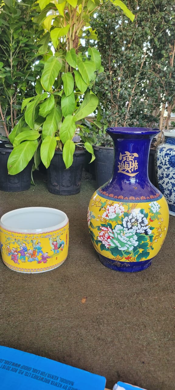 Yellow theme Chinese Ceramic