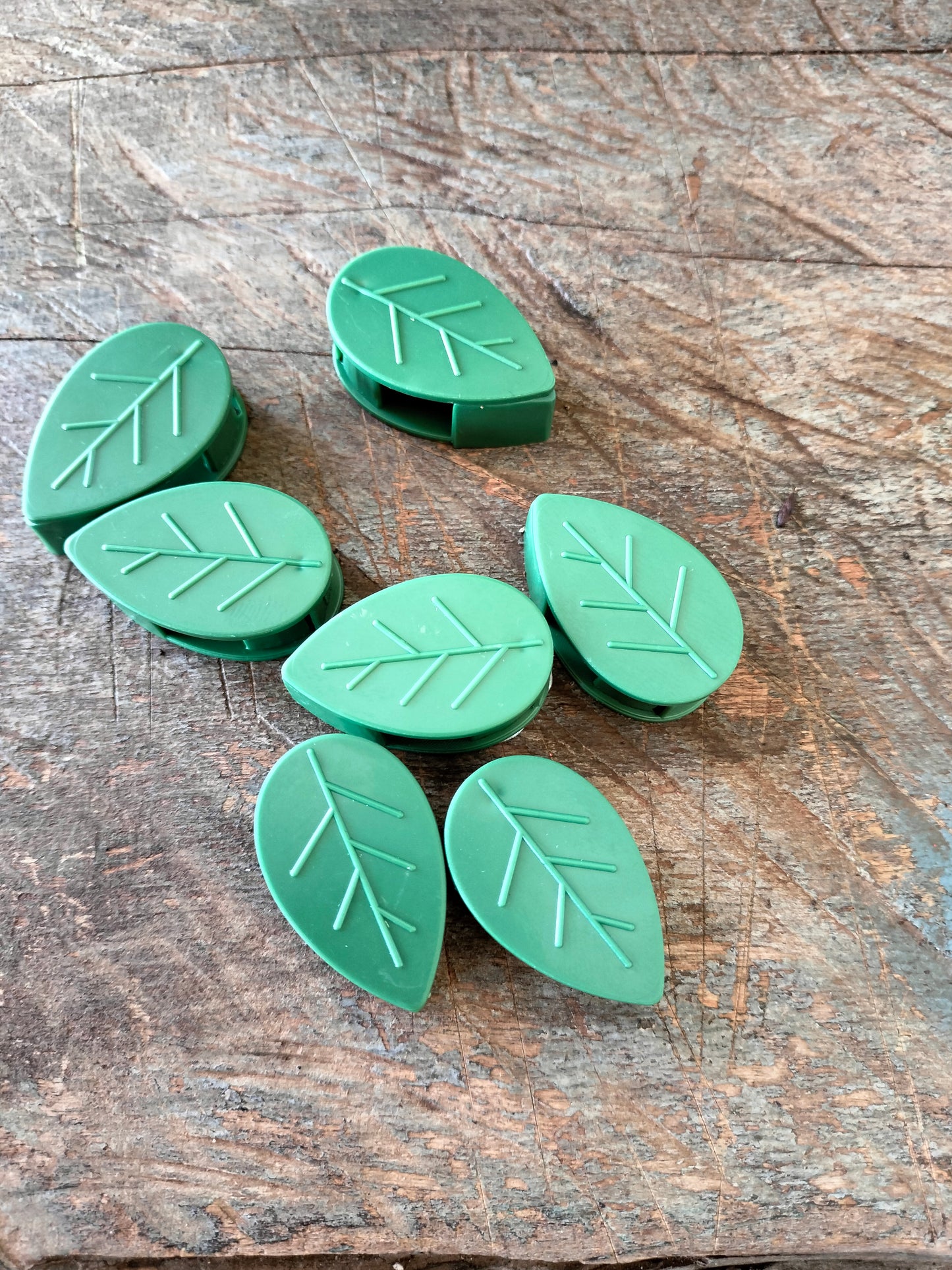 Leafy stickers