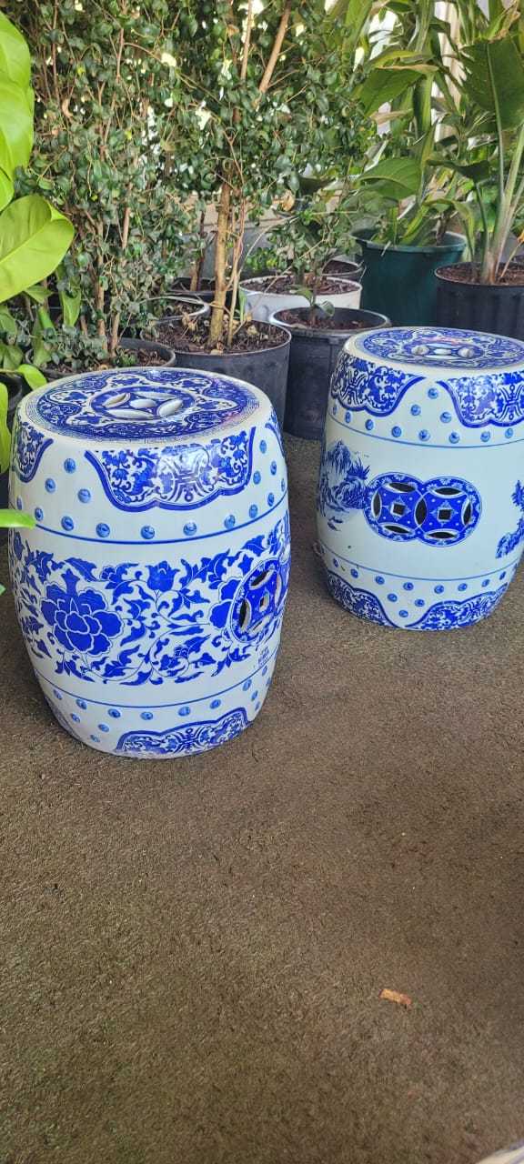 Blue and White Chinese Porcelain Chinoiserie Stool